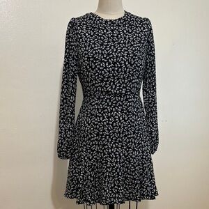 Chic Black and White Floral Long Sleeve Dress